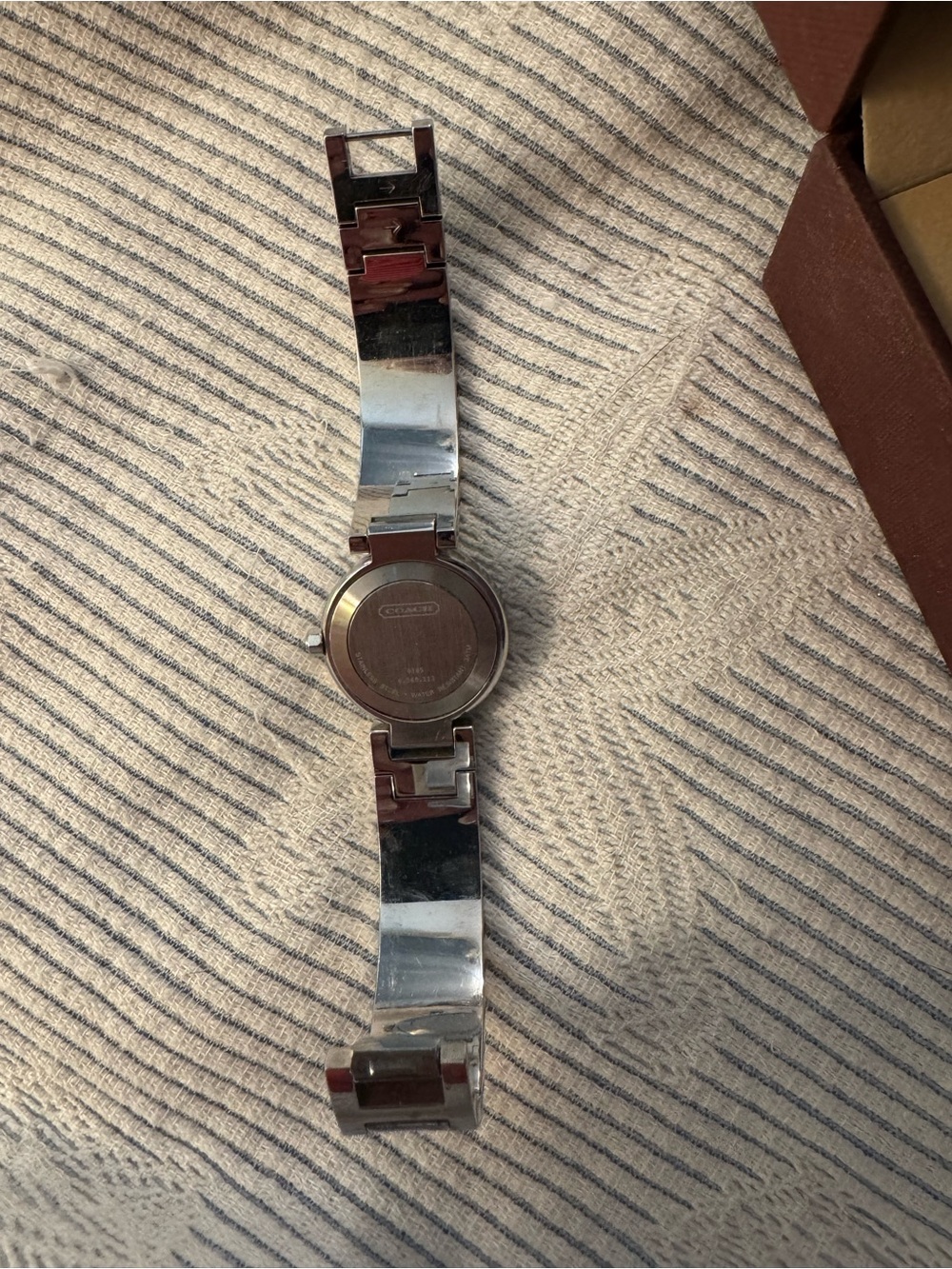 NIB Coach Silver-Tone Signature Cuff Watch with White Dial - Picture 5 of 6